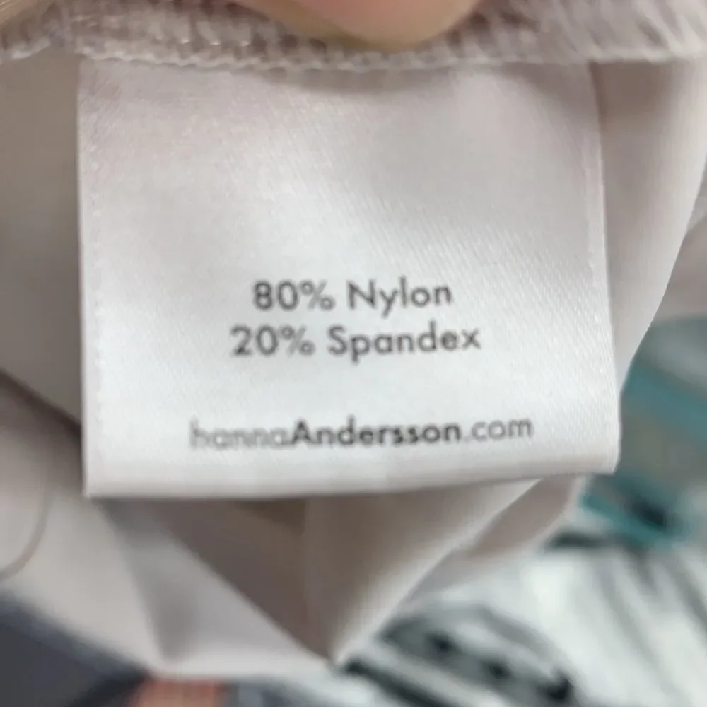 Hanna Andersson Rashguard Tee Sz‎ 100 (4)